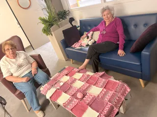 Carré de tricot pour créer de grandes couvertures 